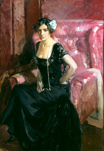 Clotilde-con-traje-de-noche-1910